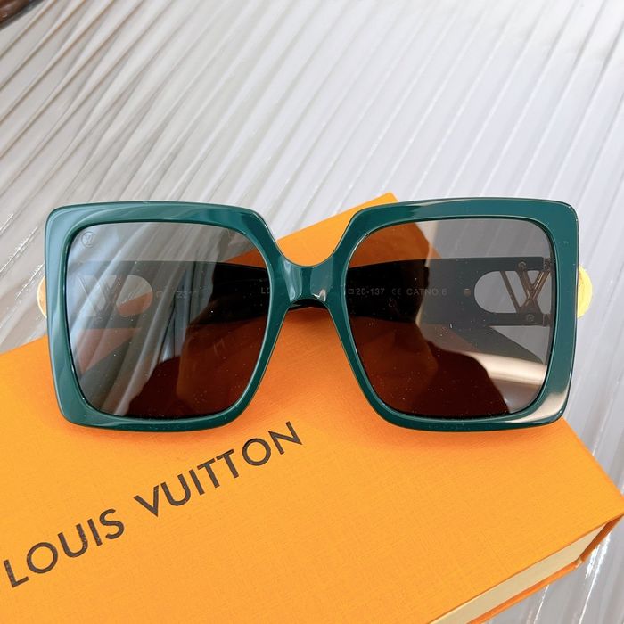 Louis Vuitton Sunglasses Top Quality LVS00900